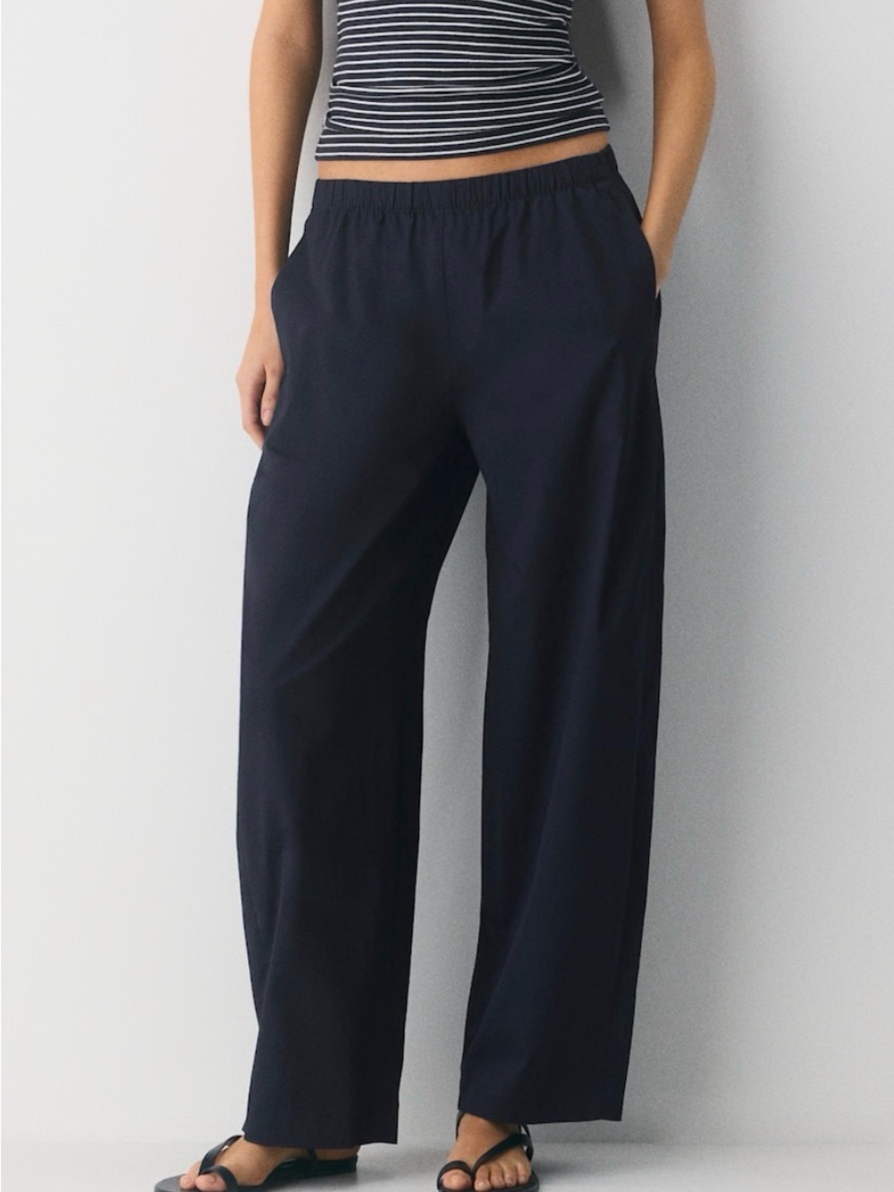 Aritzia Cotton Grinnell Chino Pant